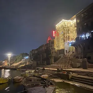 Sita Place On Heritage Ghats Of Benaras Hotel